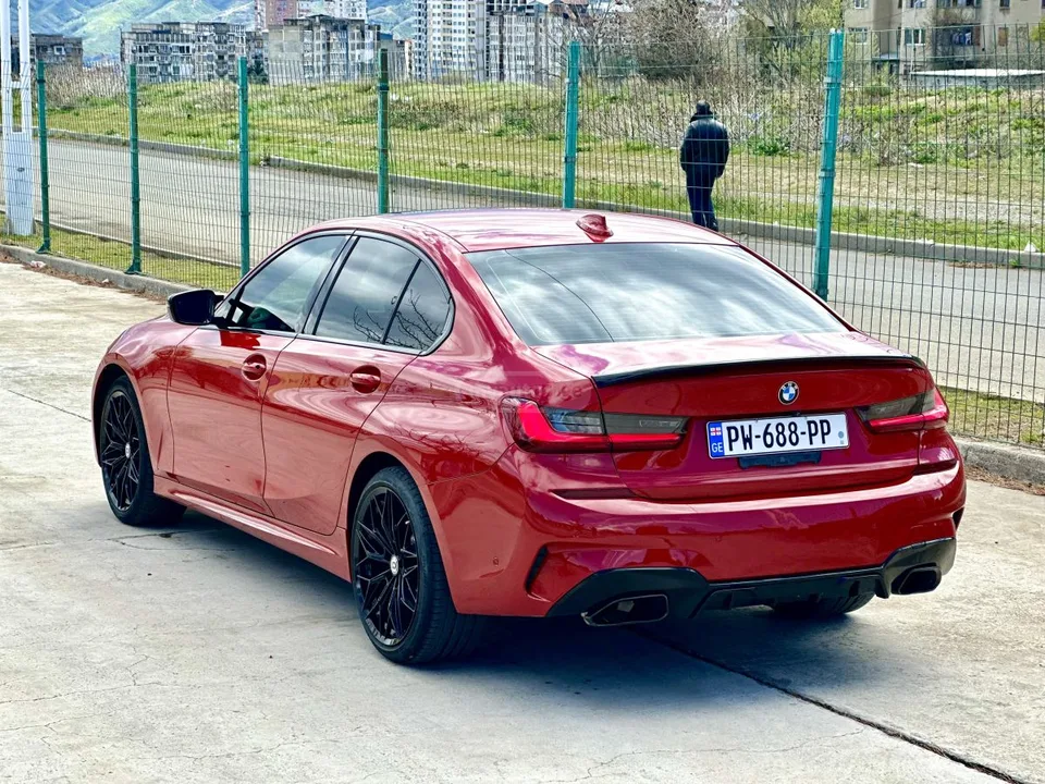 BMW 330 2022 — миниатюра 4