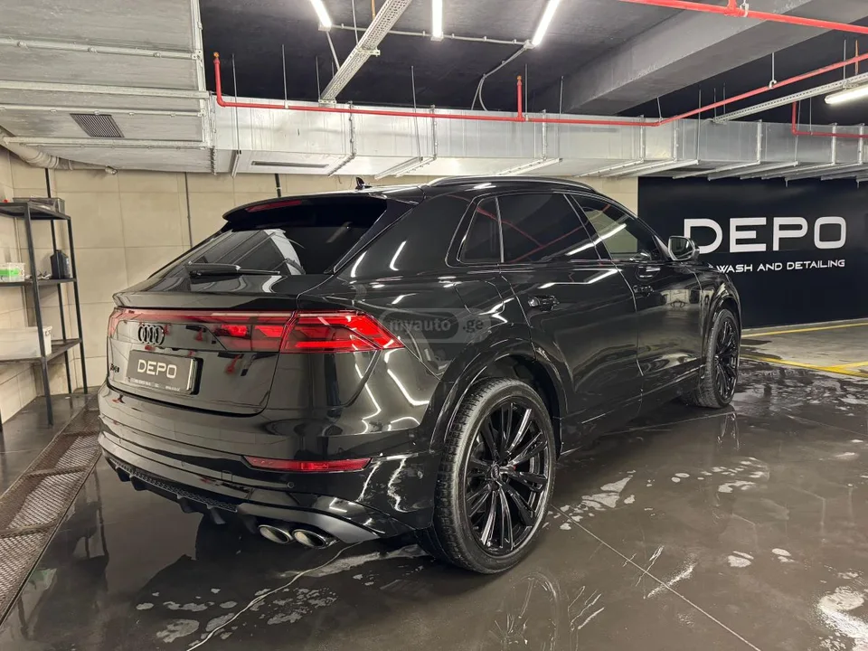 Audi SQ8 4.0T Premium Plus 4dr All Whee 2024 — миниатюра 2