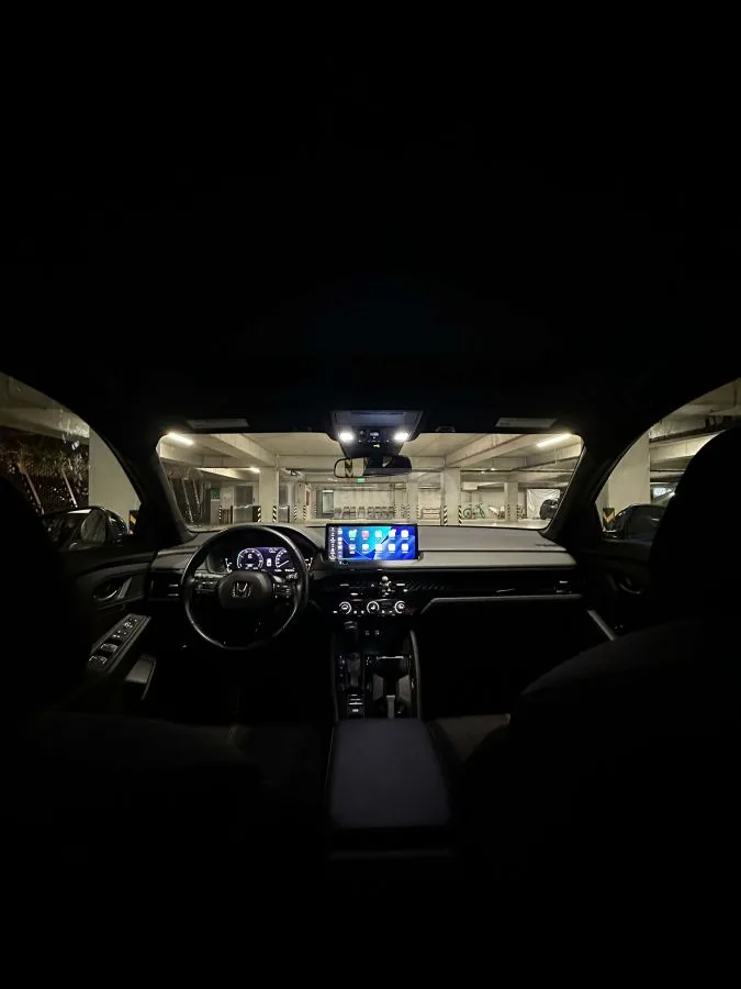 Honda Accord Sport 4dr Sedan CVT 2023 — миниатюра 3