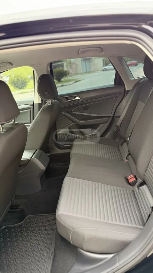 Volkswagen Jetta S 2024 — миниатюра 4