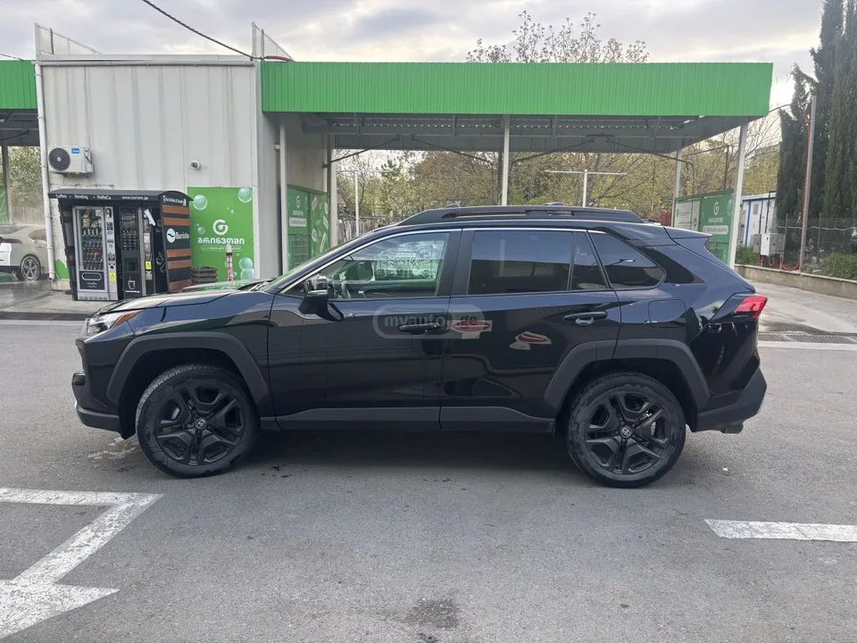 Toyota RAV4 Adventure 4dr All Wheel Drive 2024 — миниатюра 4