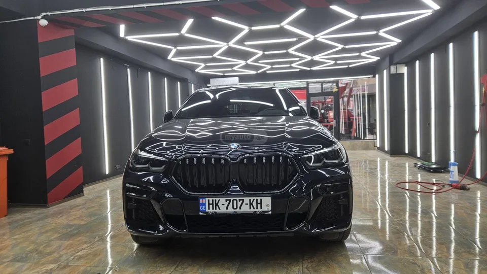 BMW X6 xDrive40i 4dr All-Wheel Drive 2023 — фото 1, купить с доставкой в Москву