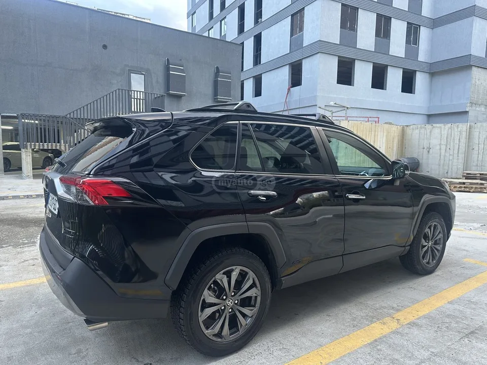 Toyota RAV4 2024 — миниатюра 2