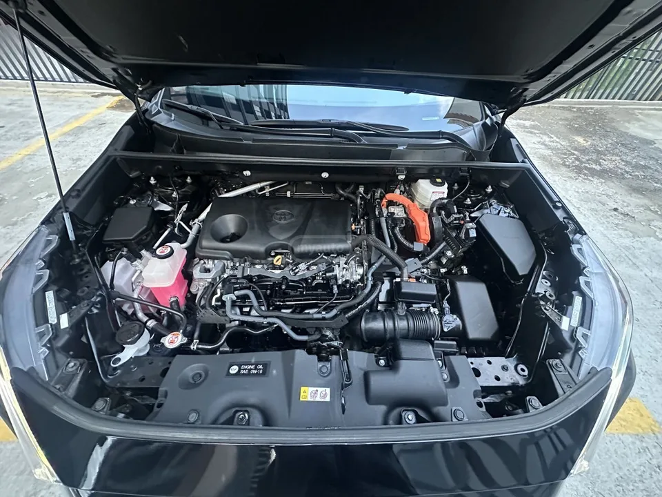 Toyota RAV4 2024 — миниатюра 3