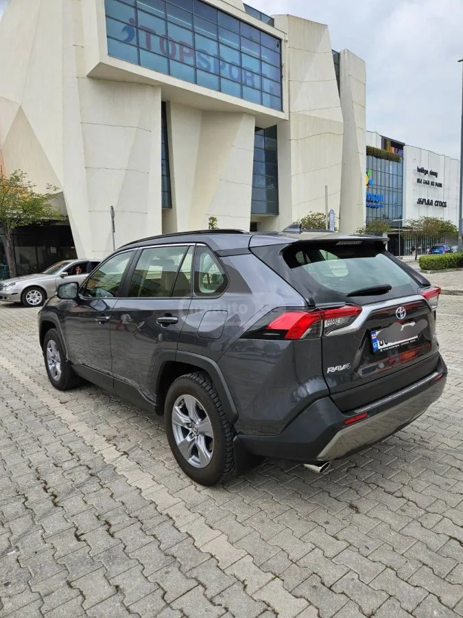 Toyota RAV4 2024 — миниатюра 5