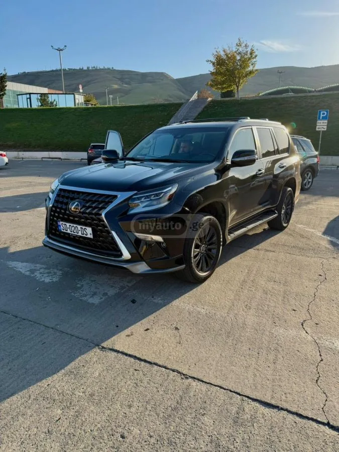 Lexus GX 460 Luxury 4dr 4x4 Automatic 2022 — фото 1, купить с доставкой в Москву