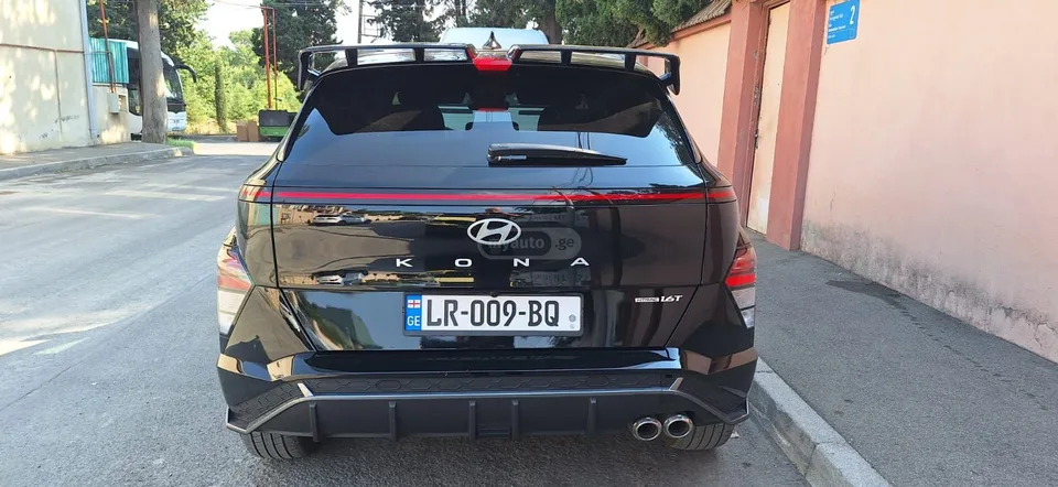 Hyundai Kona N Line 4dr All-Wheel Drive Aut 2023 — миниатюра 2