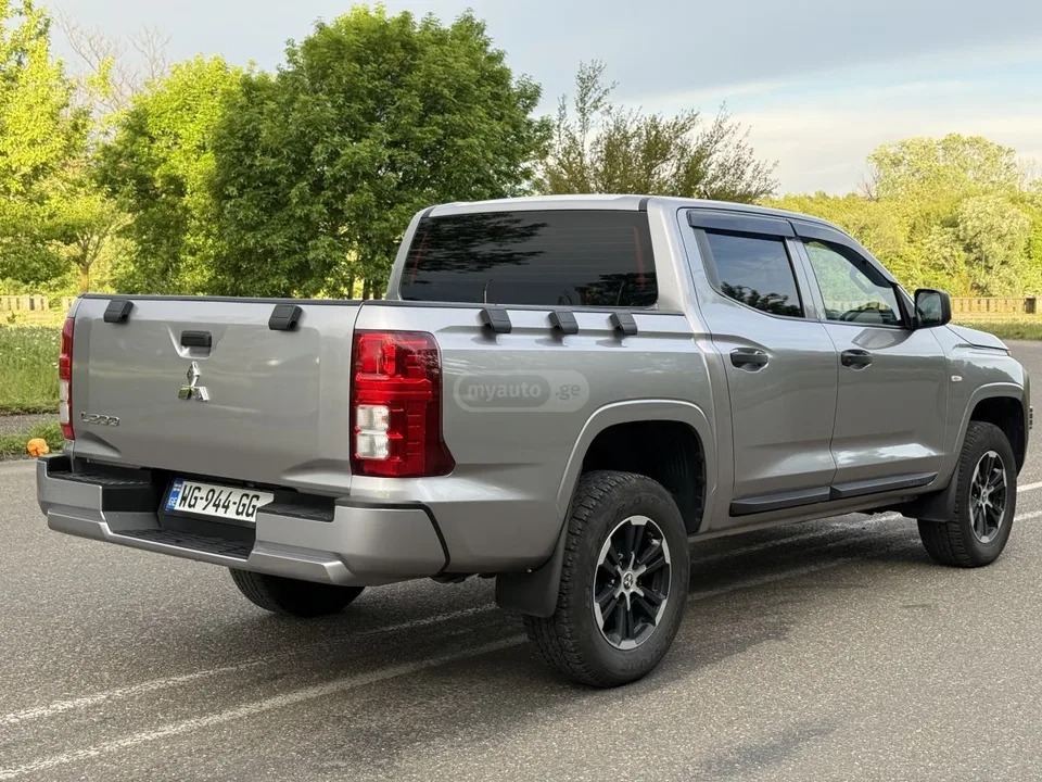 Mitsubishi L200 2024 — миниатюра 2