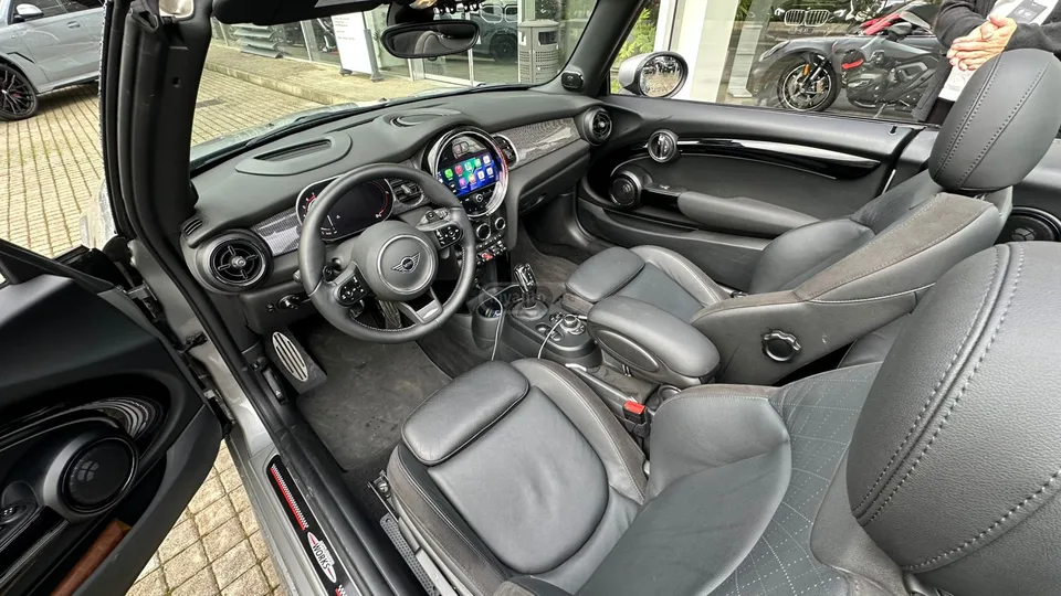 MINI Cooper JCW Convertible 2023 — миниатюра 4