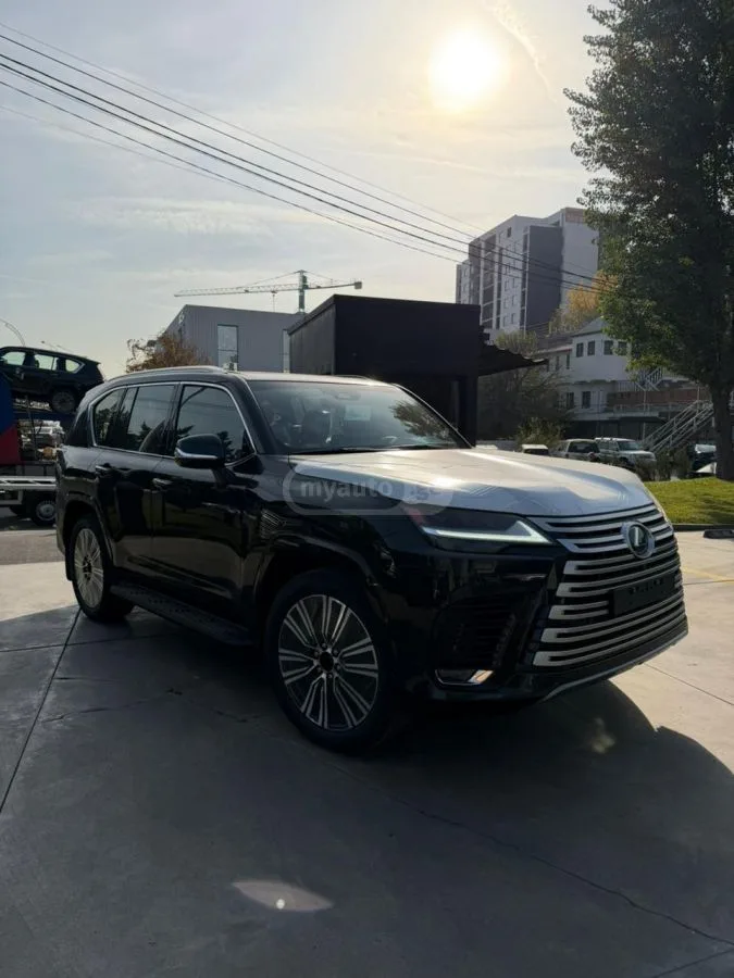 Lexus LX 500 2026 — миниатюра 5