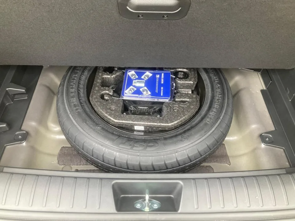 Hyundai Kona 2025 — миниатюра 2