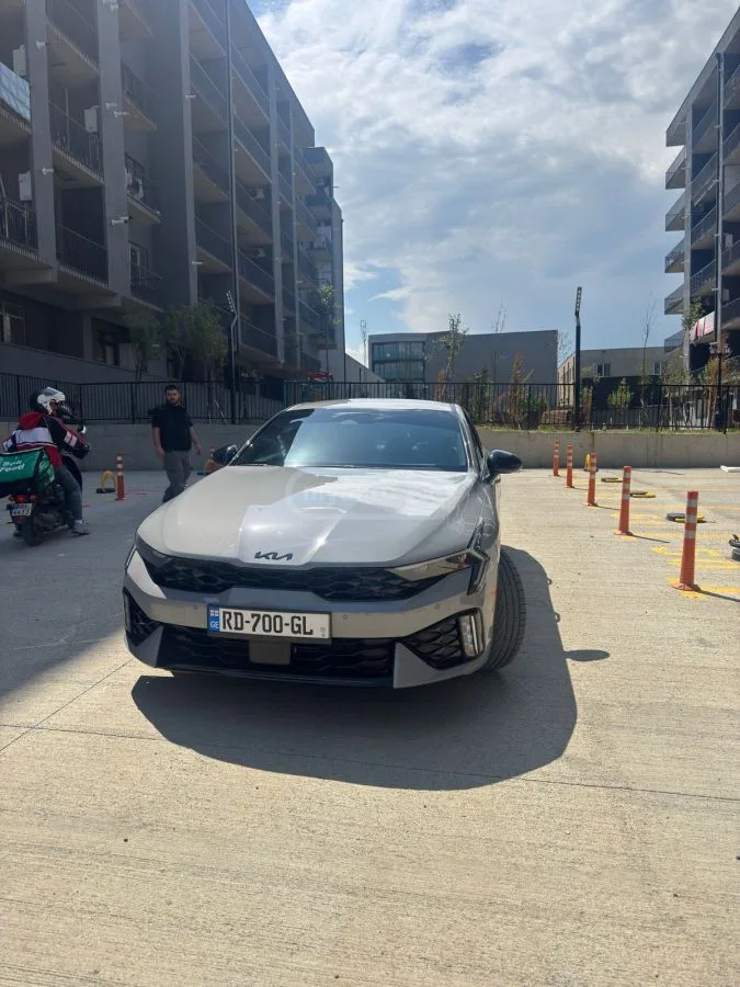 Kia K5 GT line 2025 — миниатюра 3