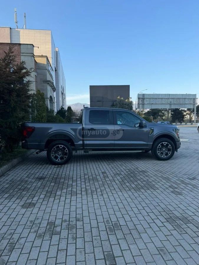 Ford F-150 STX 2024 — миниатюра 3