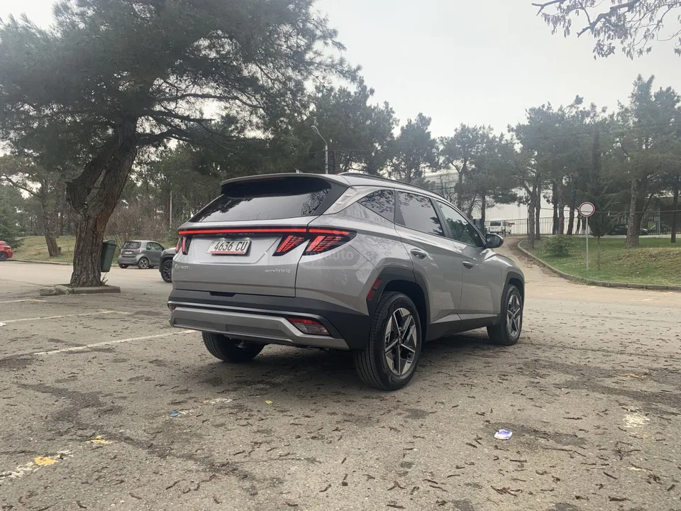 Hyundai Tucson Hybrid Sel Convenience 2025 — миниатюра 5