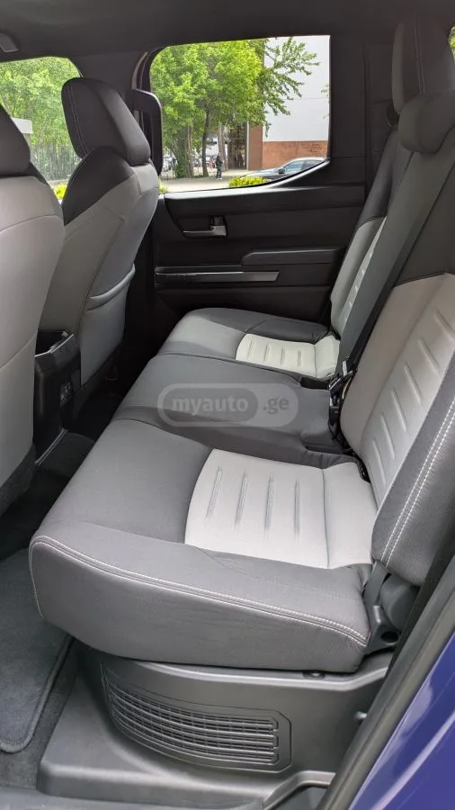 Toyota Tacoma trd offroad iforce 2025 — миниатюра 5