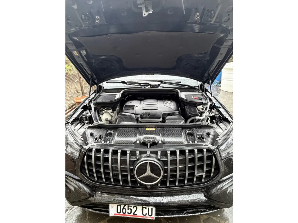 Mercedes-Benz GLE Coupe AMG 53 2023 — миниатюра 4