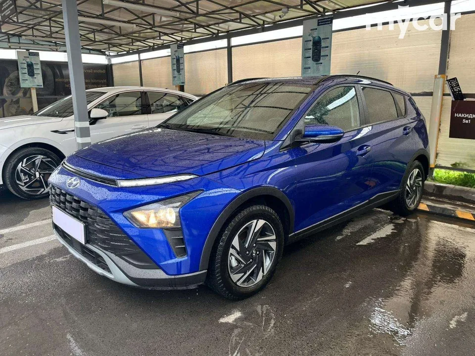 Hyundai Bayon 2024 — фото 1, купить с доставкой в Москву
