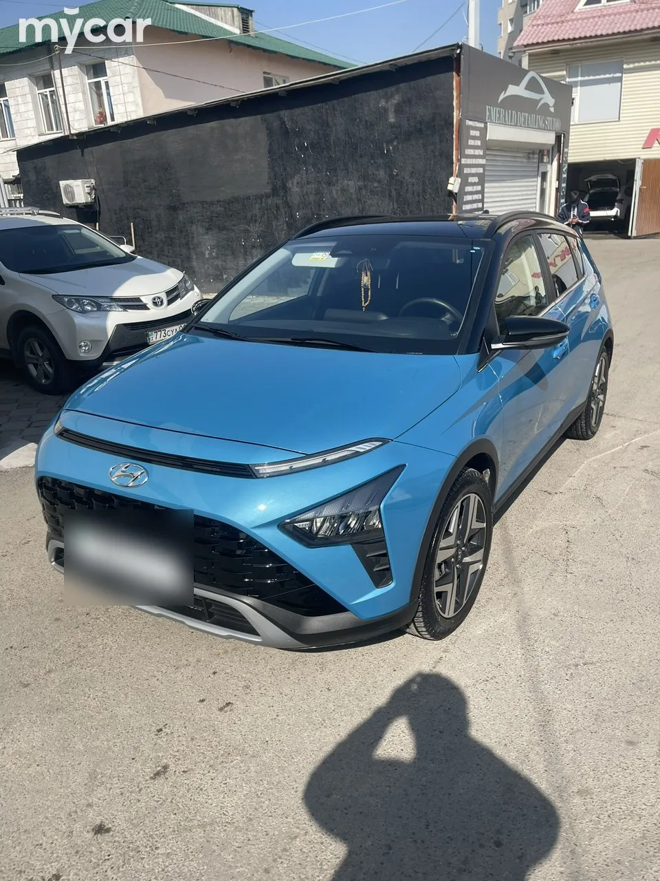 Hyundai Bayon 2023 — фото 1, купить с доставкой в Москву