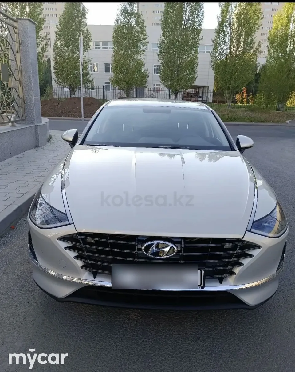 Hyundai Sonata 2022 — фото 1, купить с доставкой в Москву