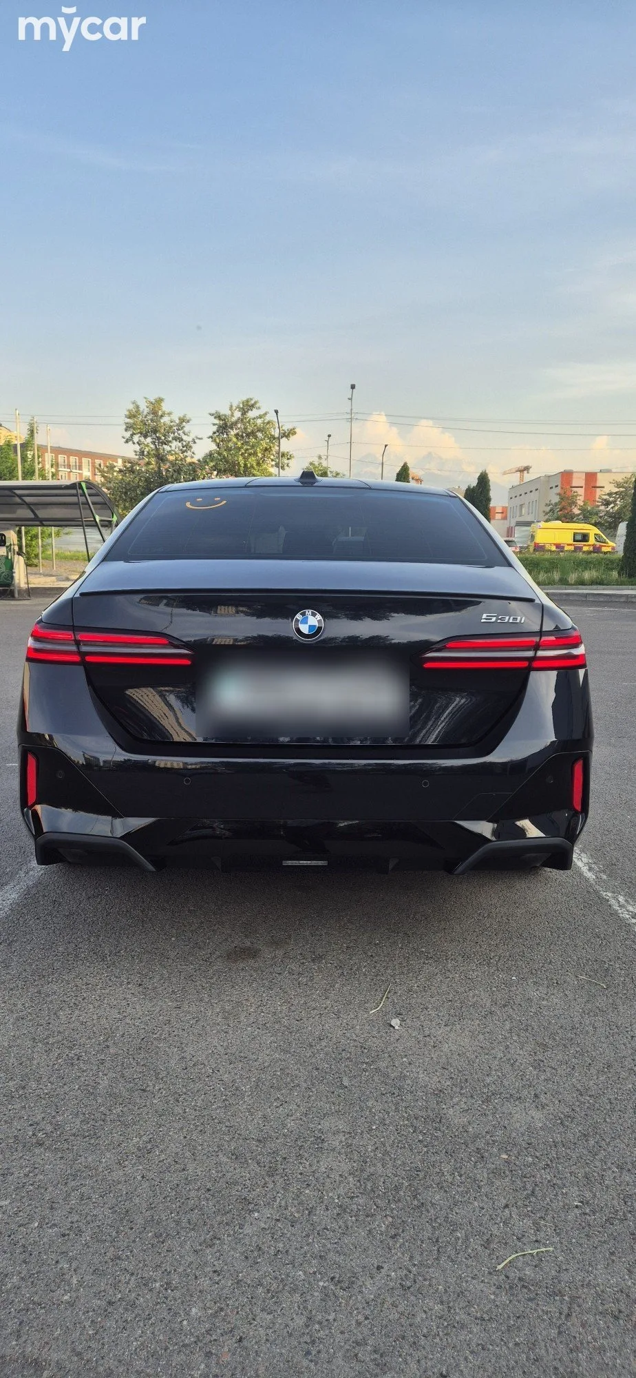 BMW 5 Series 2025 — фото 1, купить с доставкой в Москву