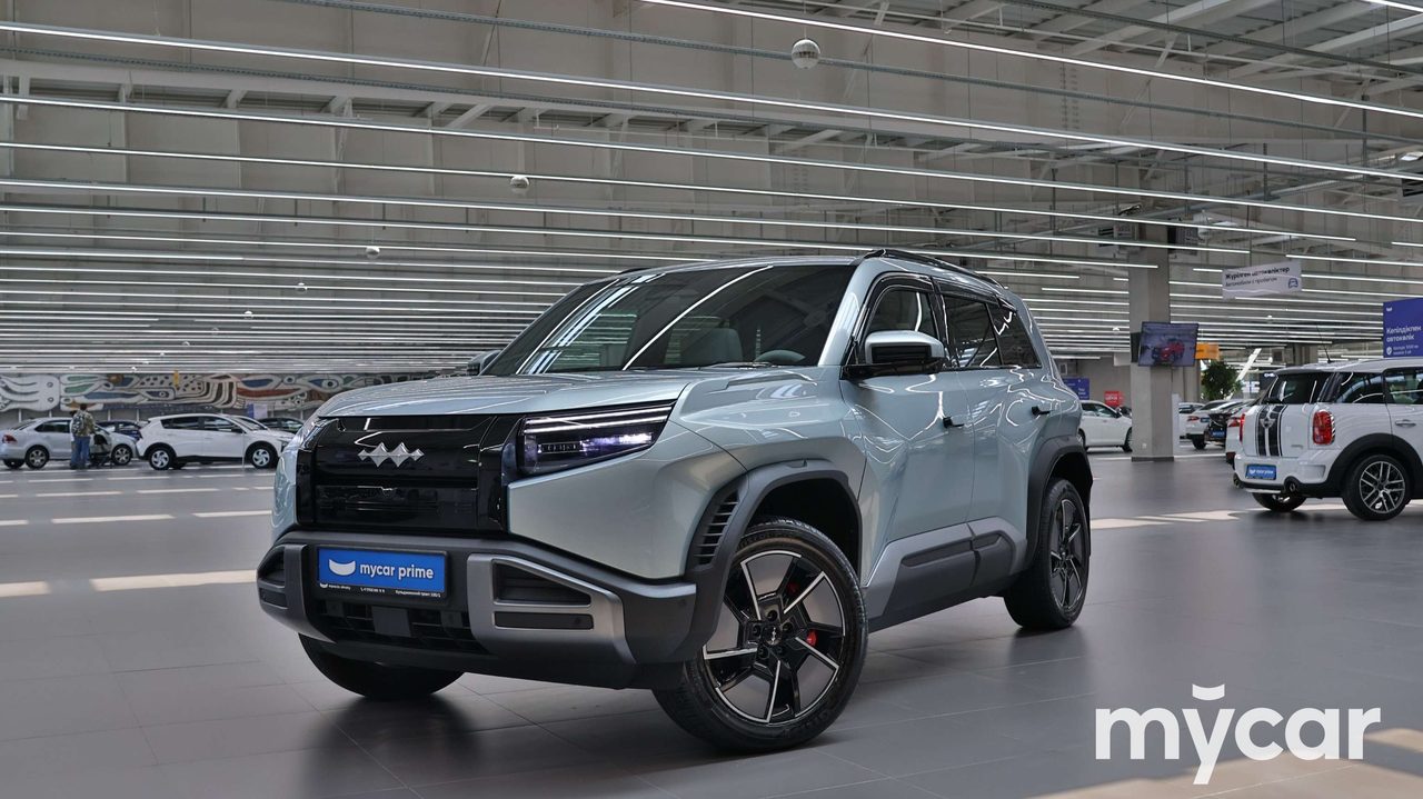 BYD FangChengBao Leopard Titanium 3 2025