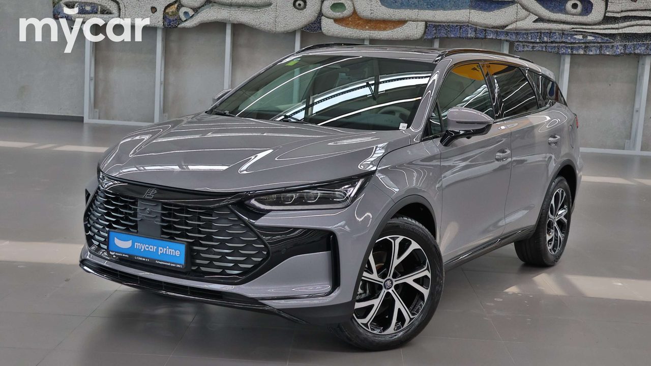 BYD Tang 2025