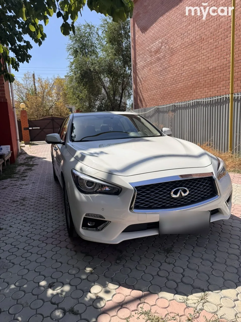 Infiniti q50 2022