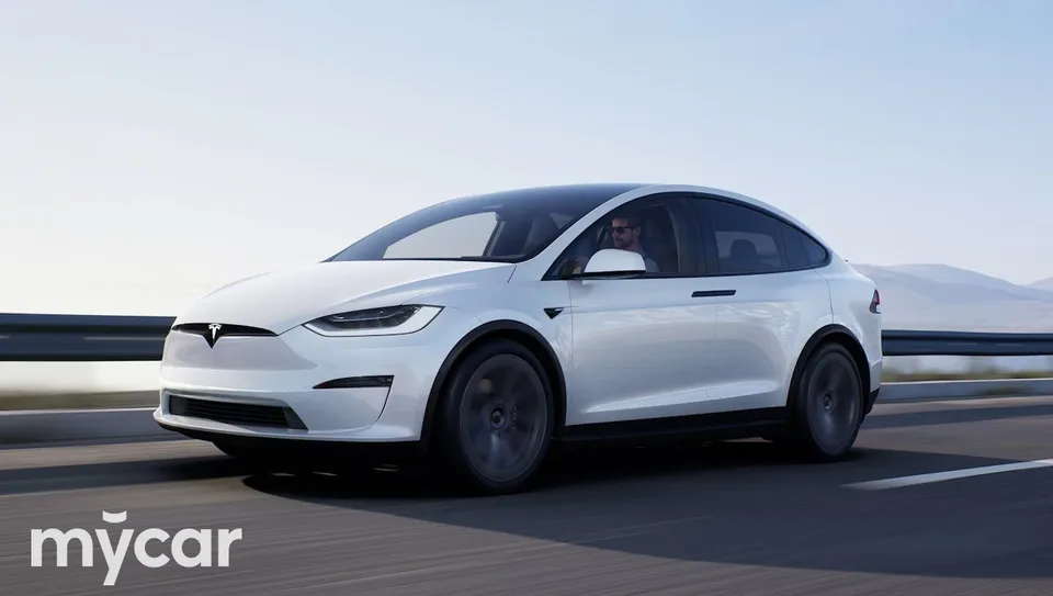 Tesla Model X 2022