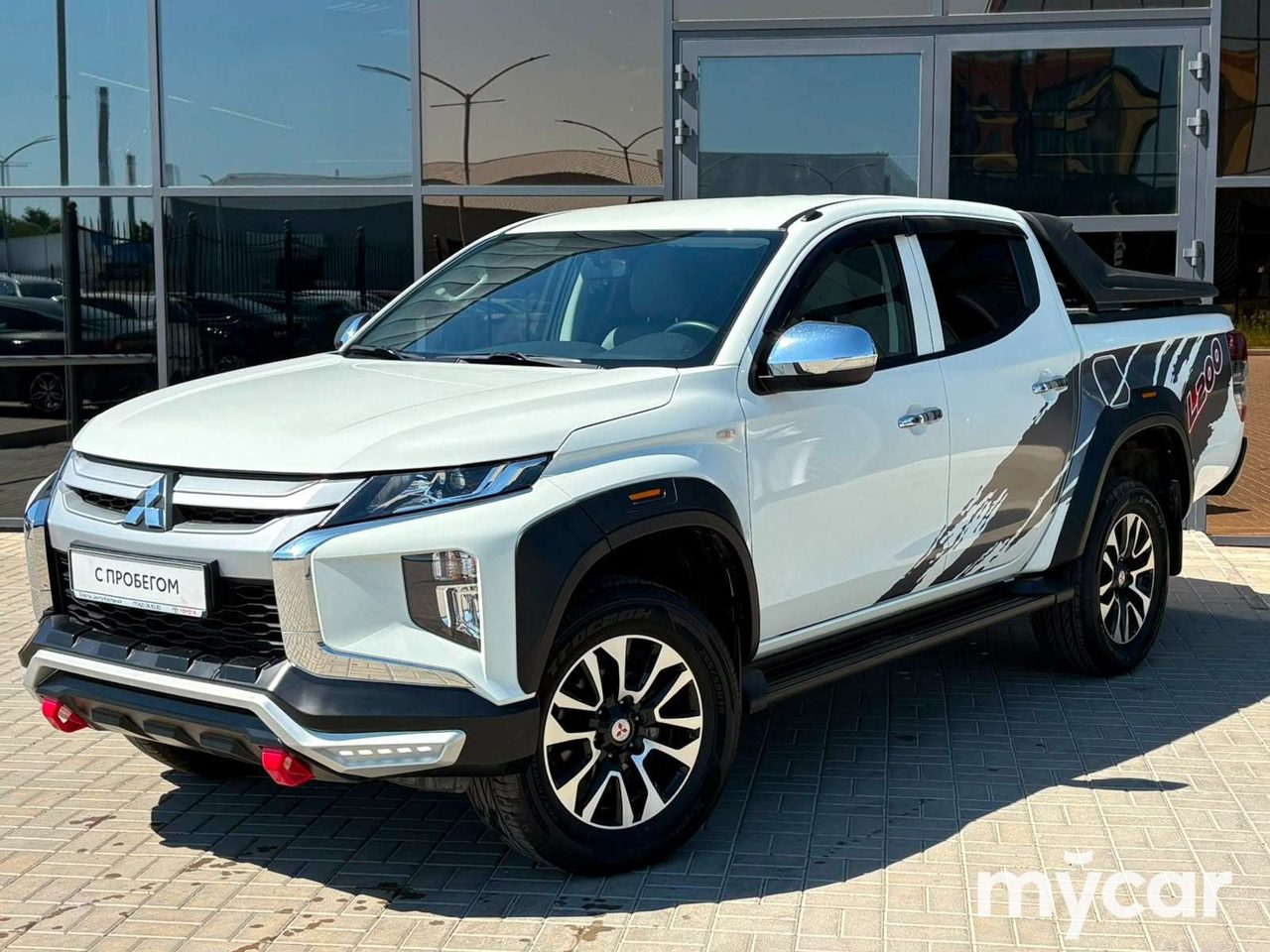 Mitsubishi L200 2023