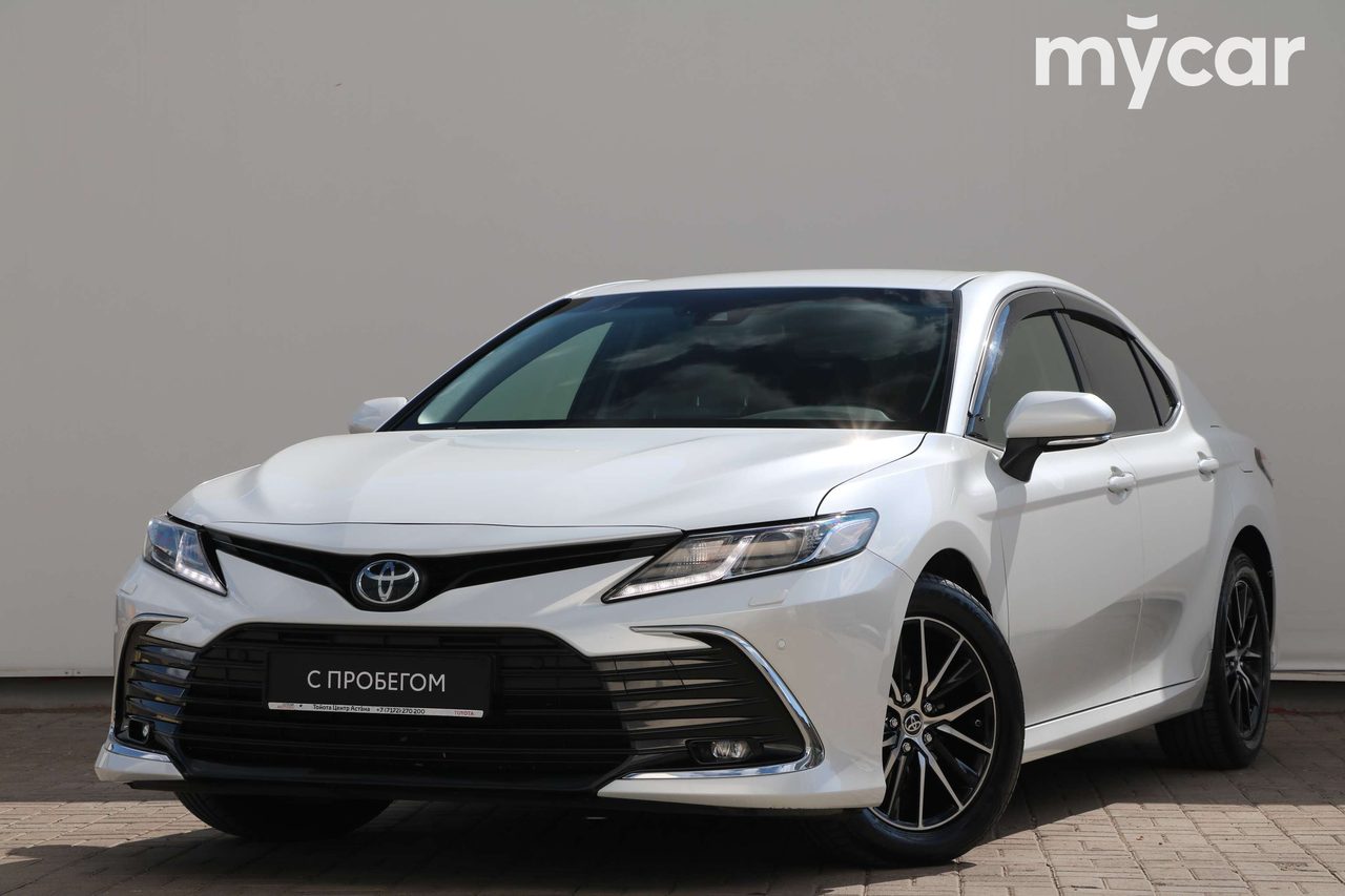 Toyota Camry 2024