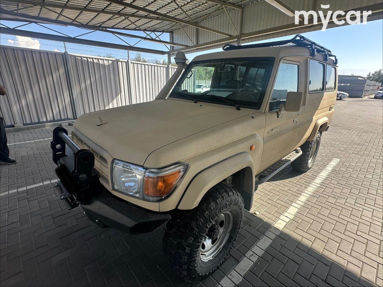 Toyota Land Cruiser 300 2022