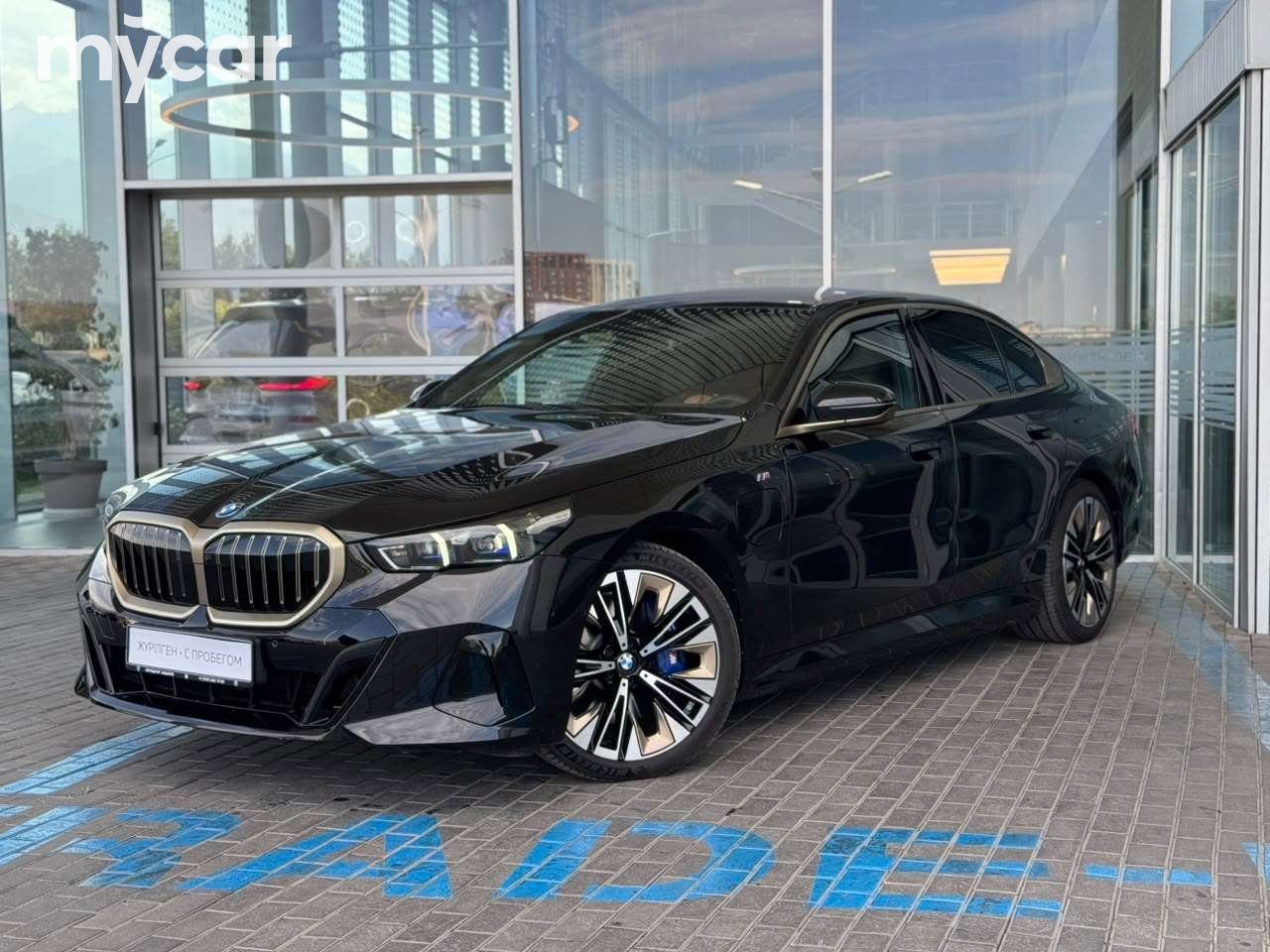 BMW 550E XDRIVE 2025