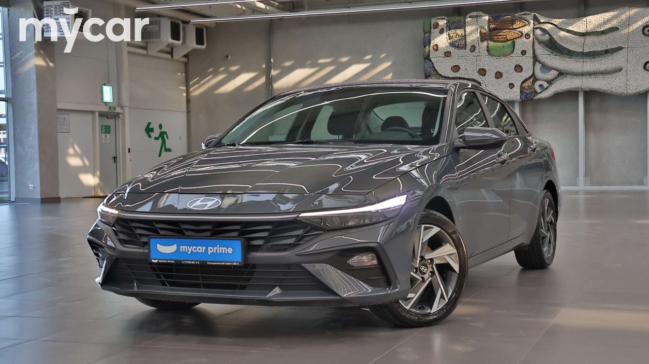 Hyundai Elantra 2024