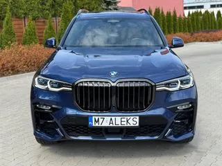 BMW X7 M50i 2022 — фото 1, купить с доставкой в Москву