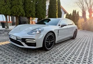 Porsche Panamera 2022