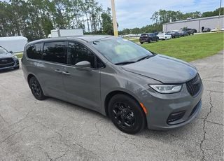 Chrysler Pacifica 2022