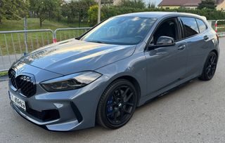 BMW 1M 2022