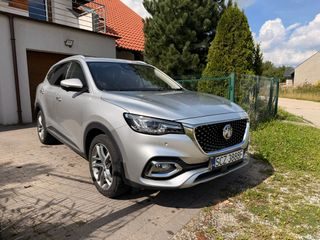 MG HS 2023