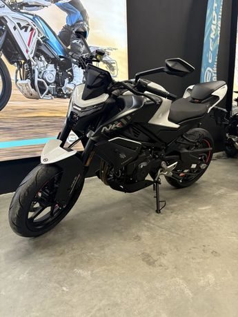CFMoto 450NK 2025