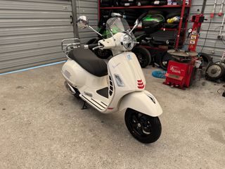 VESPA GTS 2022