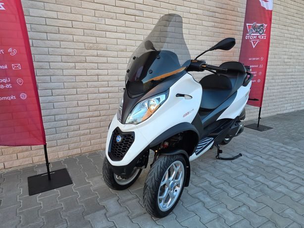 Piaggio MP-3 2022