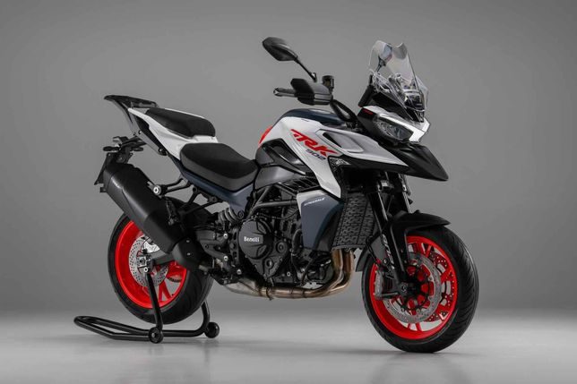 BENELLI Inny 2026