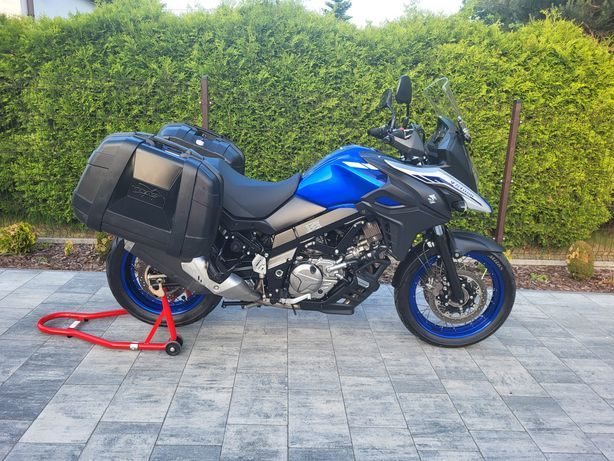 Suzuki V-Strom 2022