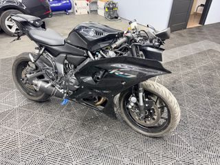 Yamaha YZF-R7 2022