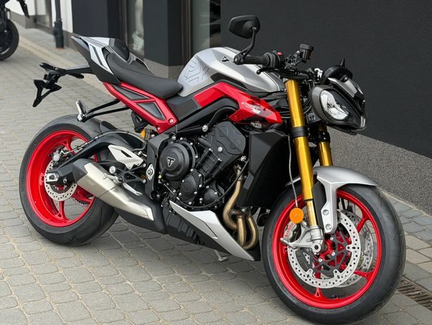 TRIUMPH Street 2026