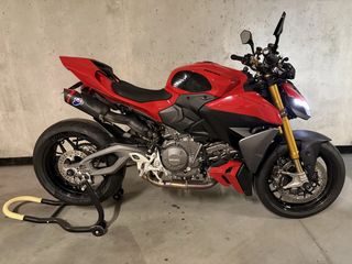 DUCATI Streetfighter 2025
