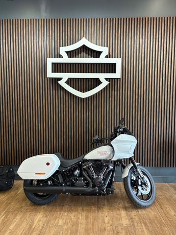 HARLEY-DAVIDSON Custom 2026