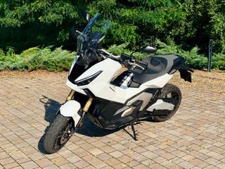 Honda X-ADV 2024