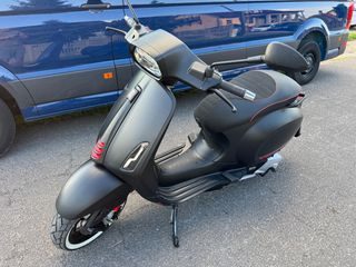 Piaggio Vespa 2022