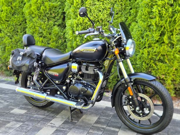 Royal Enfield 2022